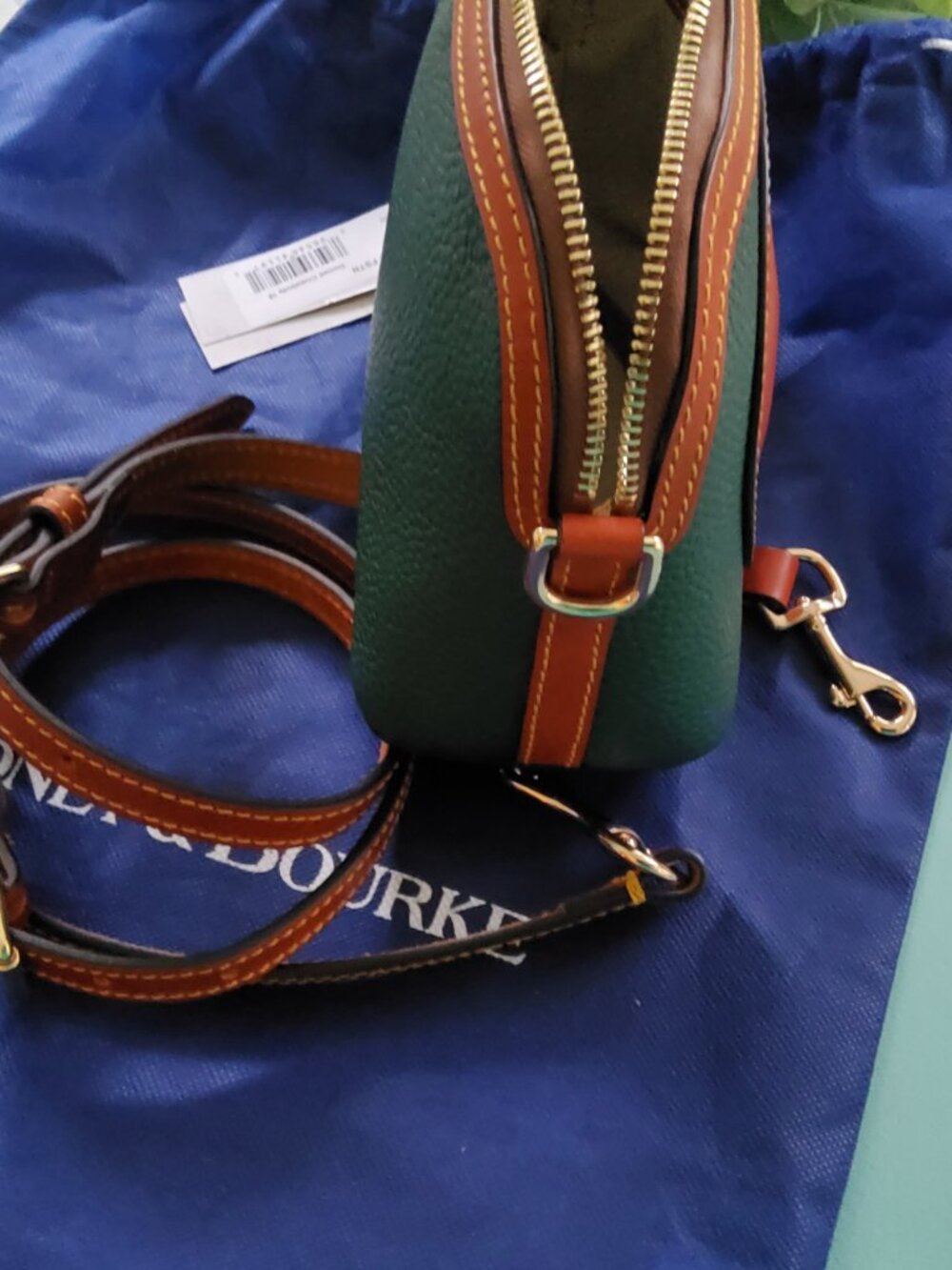 NWT Dooney & Bourke Heritage Domed Crossbody 18 in Forest - Picture 3 of 11